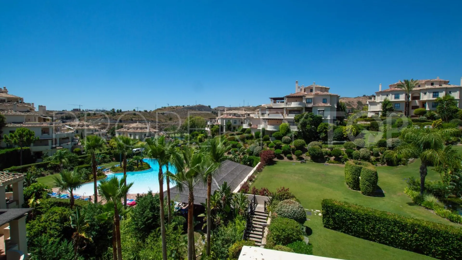 Apartamento en venta en Los Capanes del Golf de 3 dormitorios