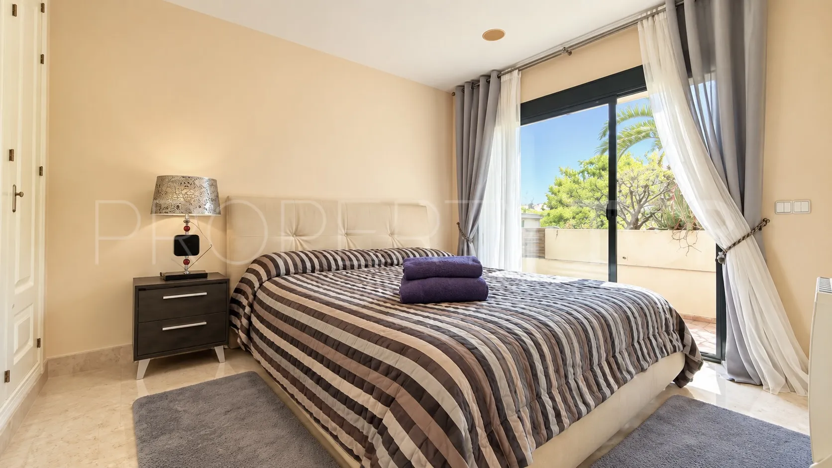Apartamento en venta en Los Capanes del Golf de 3 dormitorios