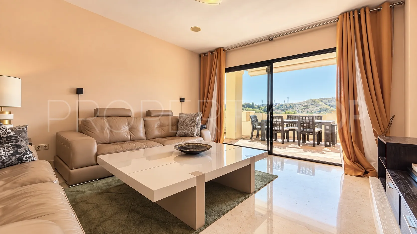 Apartamento en venta en Los Capanes del Golf de 3 dormitorios