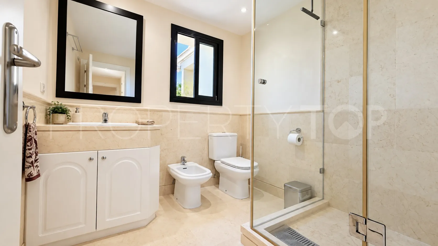 Apartamento en venta en Los Capanes del Golf de 3 dormitorios