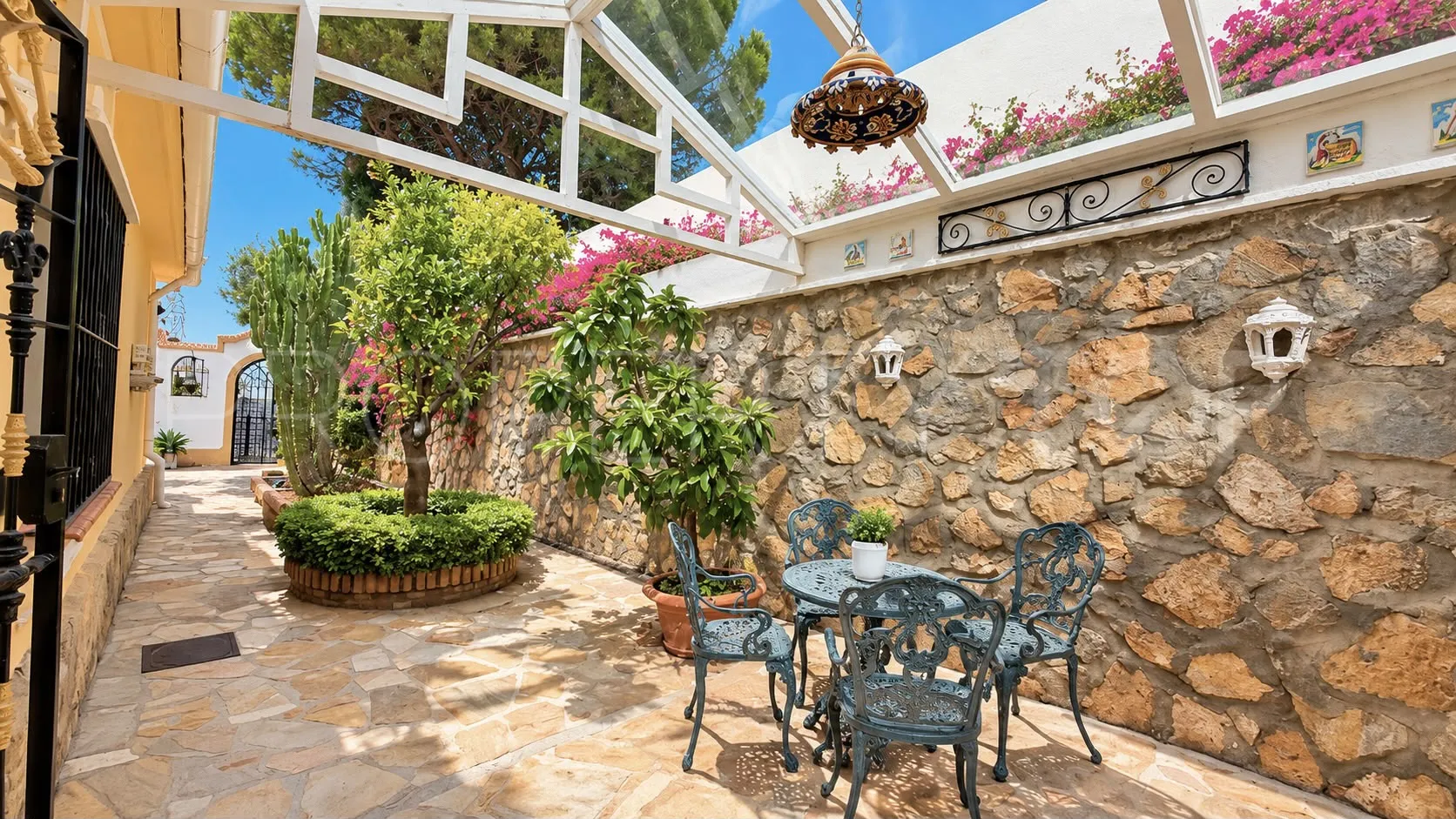 Casa con 3 dormitorios en venta en Istan