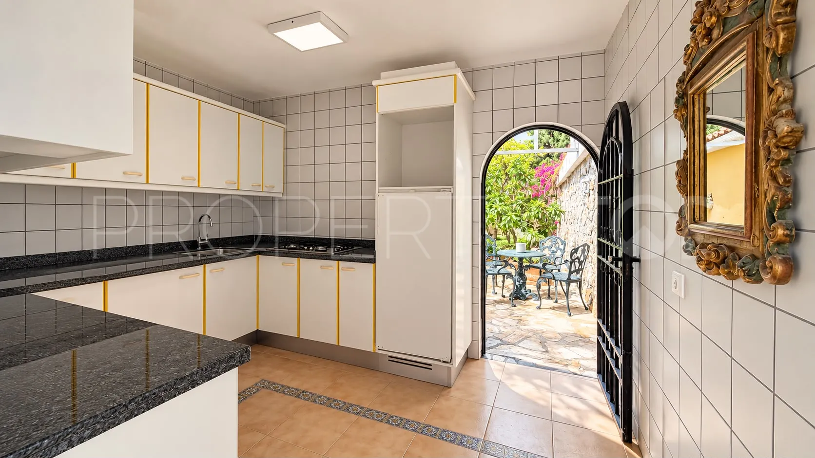 Casa con 3 dormitorios en venta en Istan