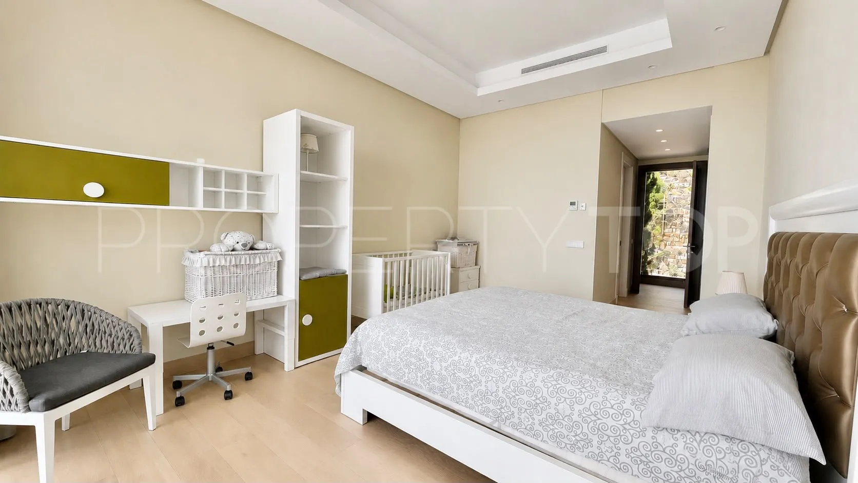 La Reserva de Alcuzcuz, villa en venta de 9 dormitorios