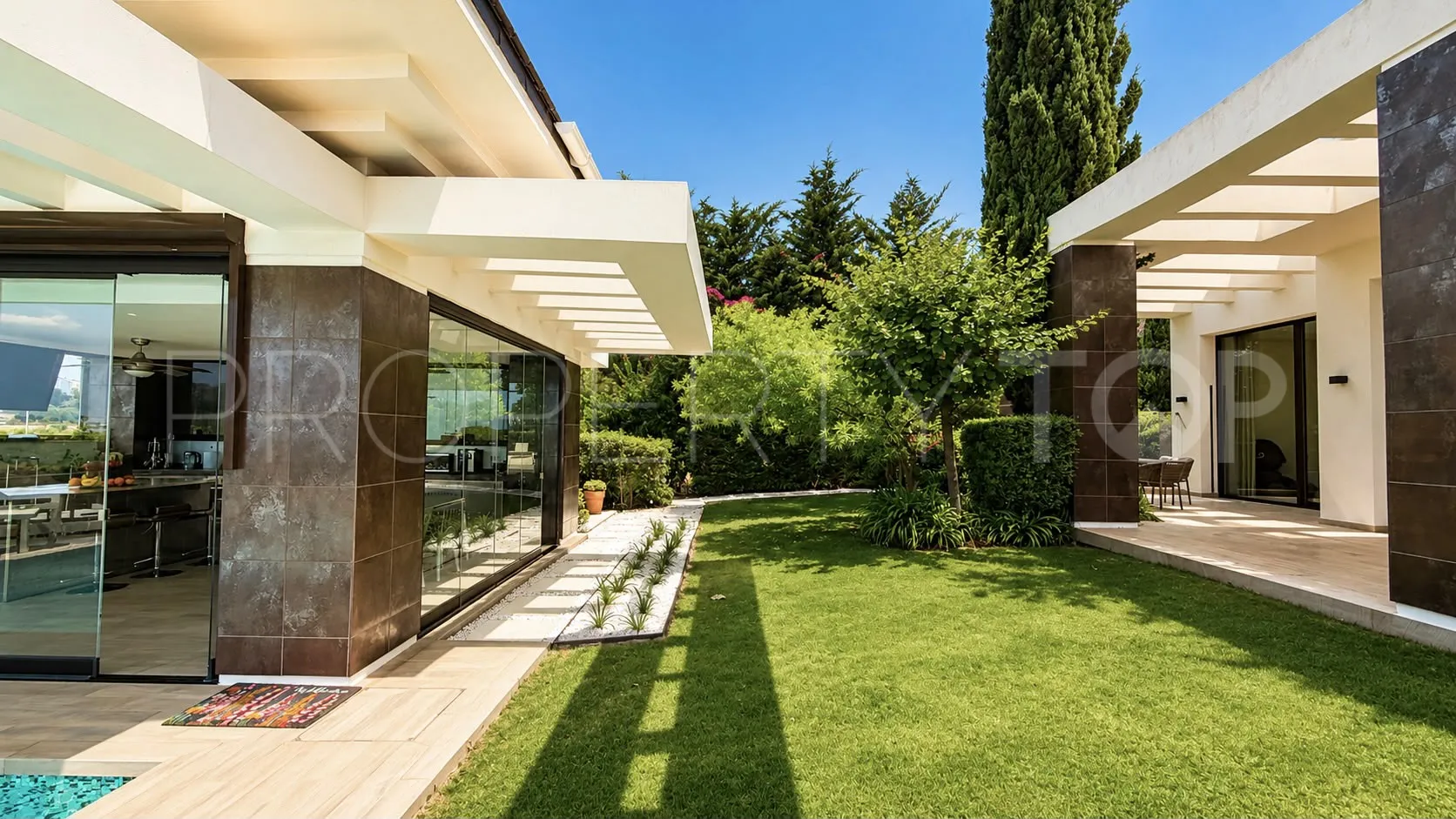 La Reserva de Alcuzcuz, villa en venta de 9 dormitorios