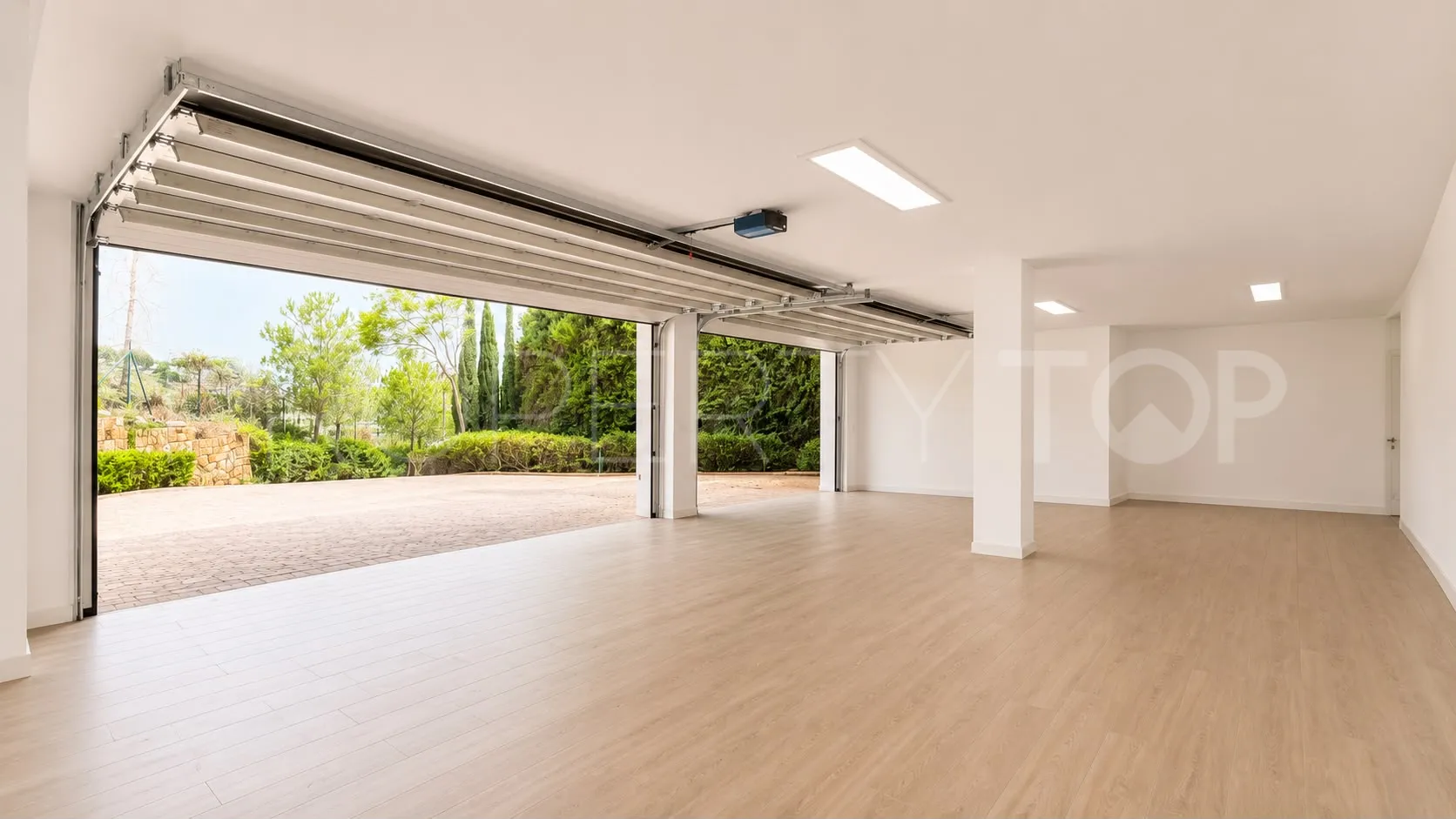 La Reserva de Alcuzcuz, villa en venta de 9 dormitorios