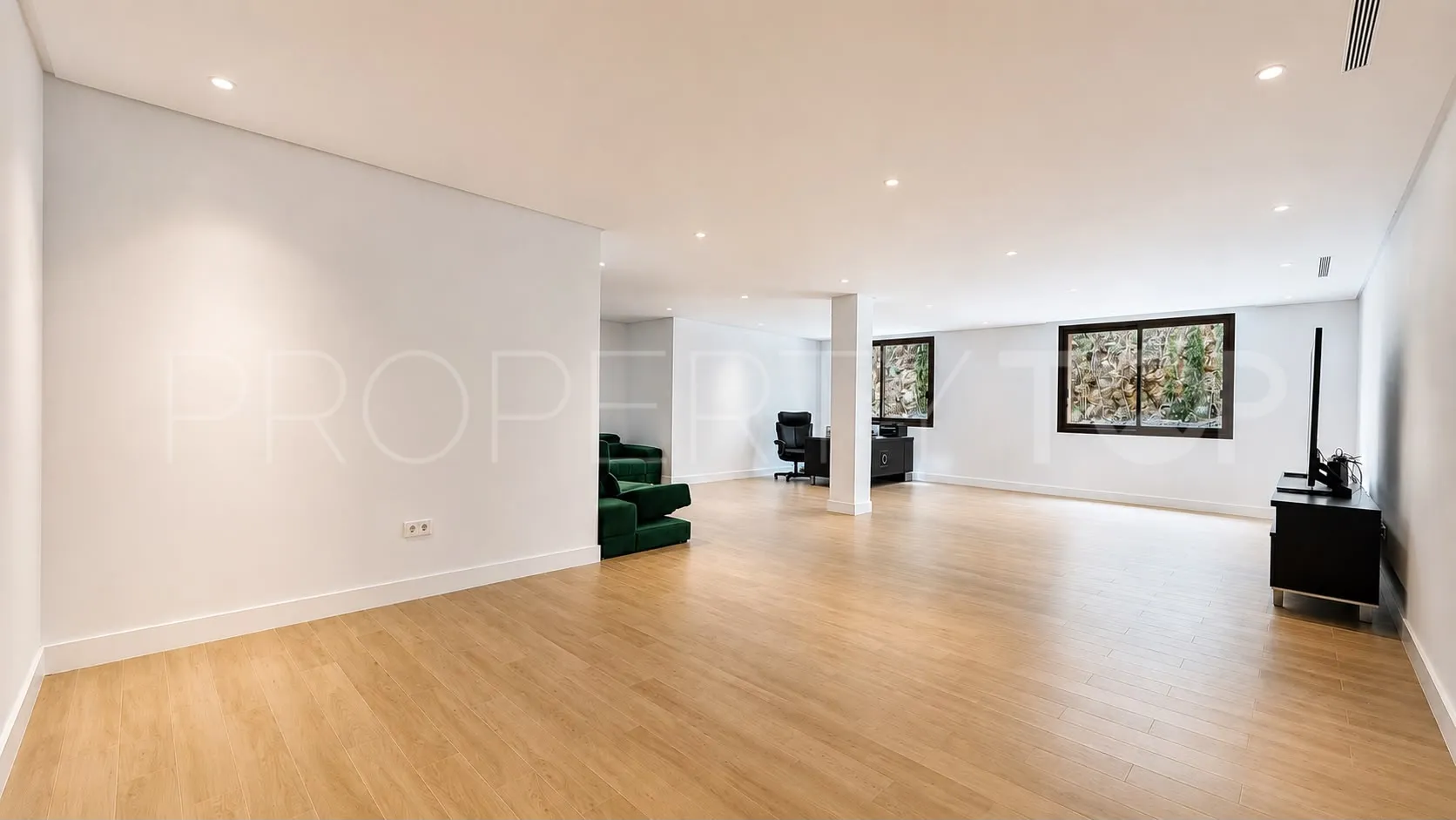 La Reserva de Alcuzcuz, villa en venta de 9 dormitorios