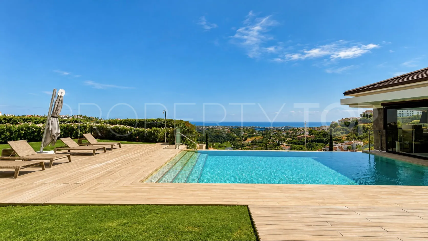 La Reserva de Alcuzcuz, villa en venta de 9 dormitorios