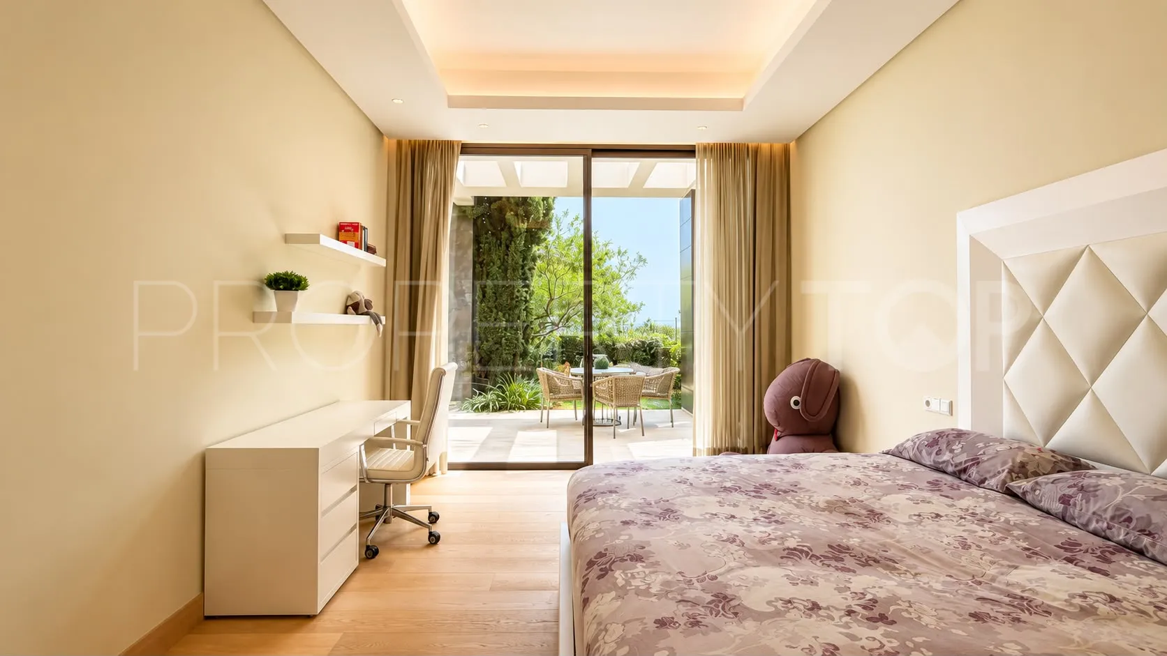 La Reserva de Alcuzcuz, villa en venta de 9 dormitorios