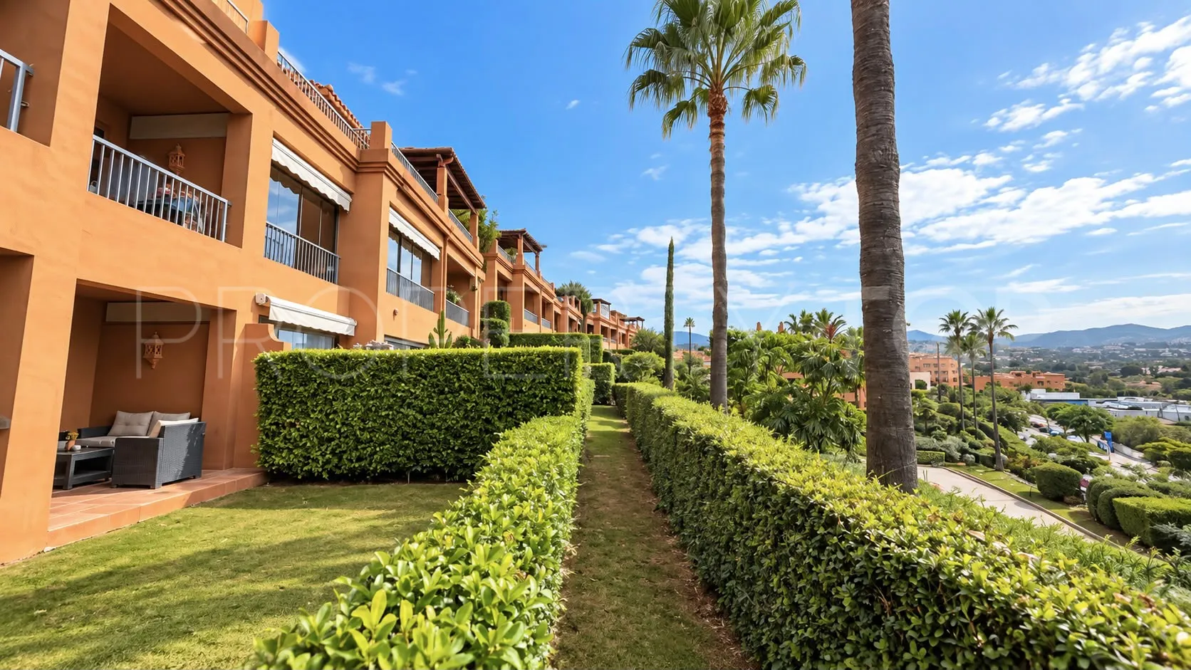 Benatalaya, apartamento planta baja de 2 dormitorios en venta