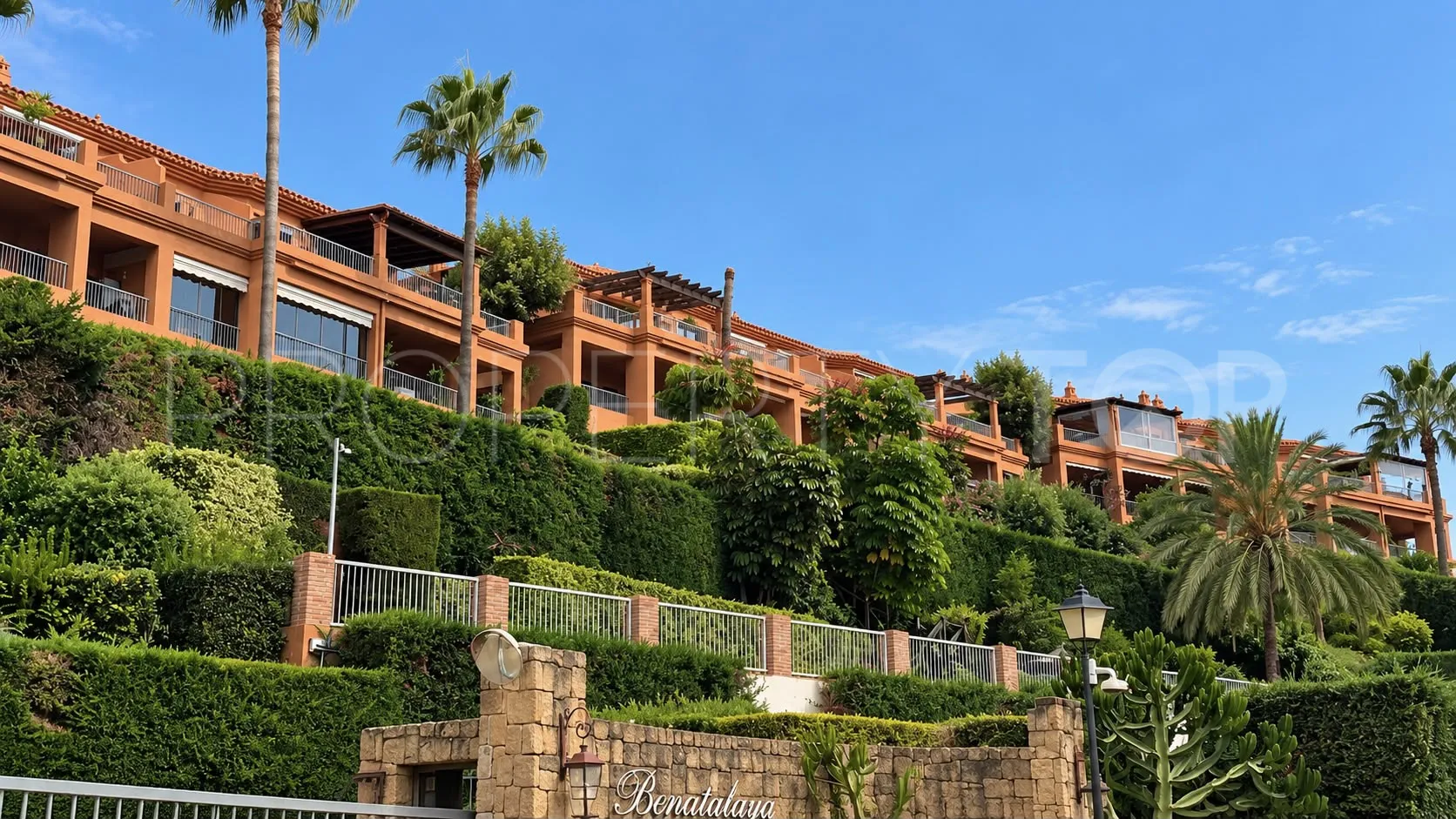 Benatalaya, apartamento planta baja de 2 dormitorios en venta