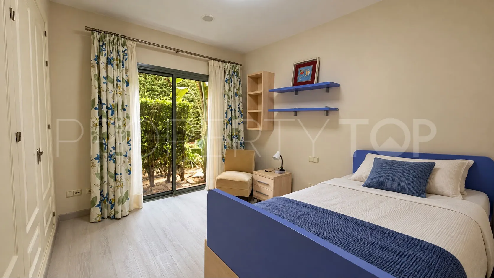 Benatalaya, apartamento planta baja de 2 dormitorios en venta