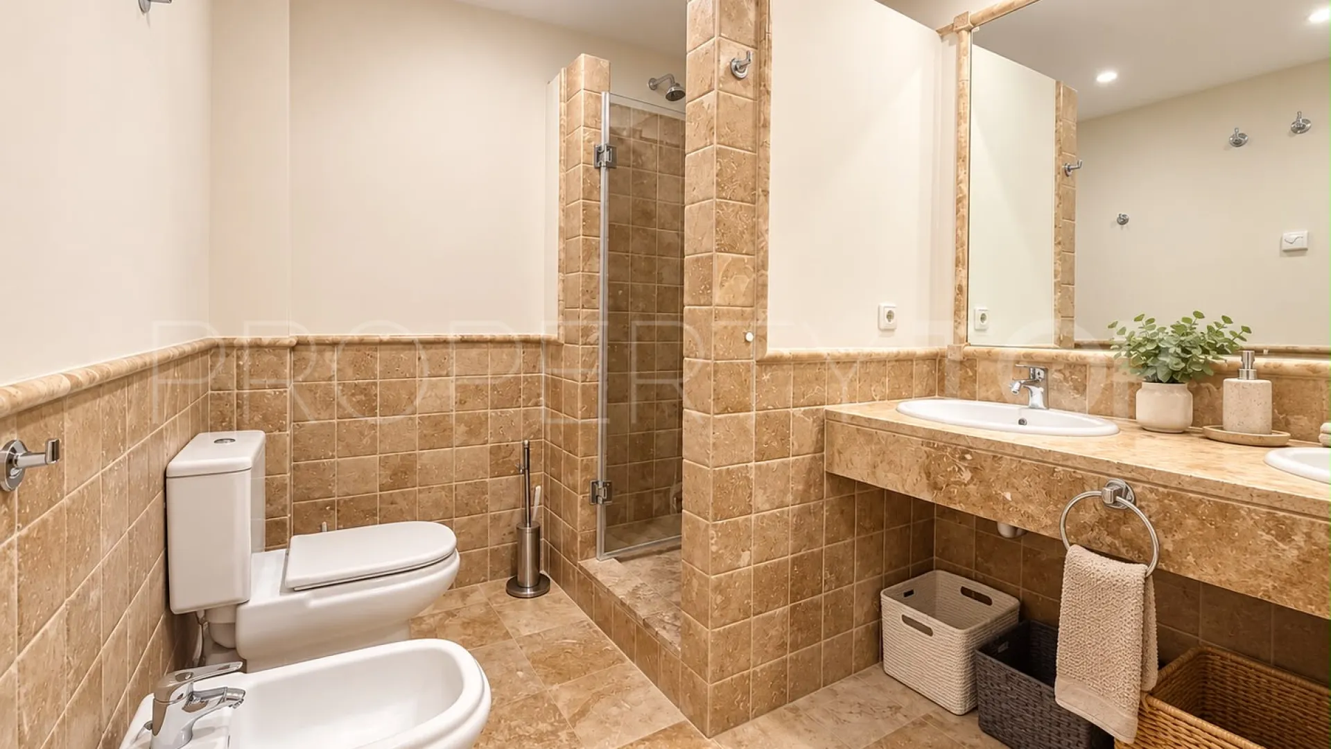 Benatalaya, apartamento planta baja de 2 dormitorios en venta
