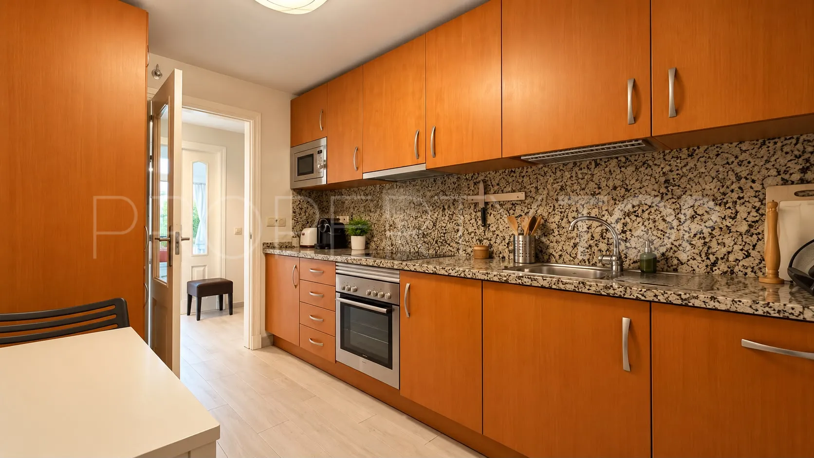 Benatalaya, apartamento planta baja de 2 dormitorios en venta