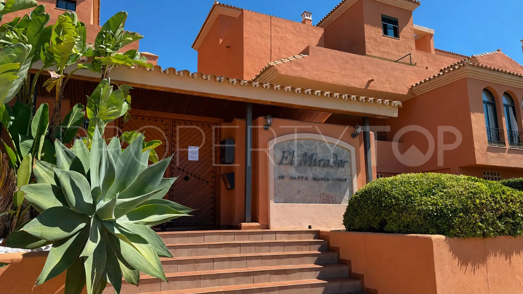 Apartment for sale in Santa Maria Golf