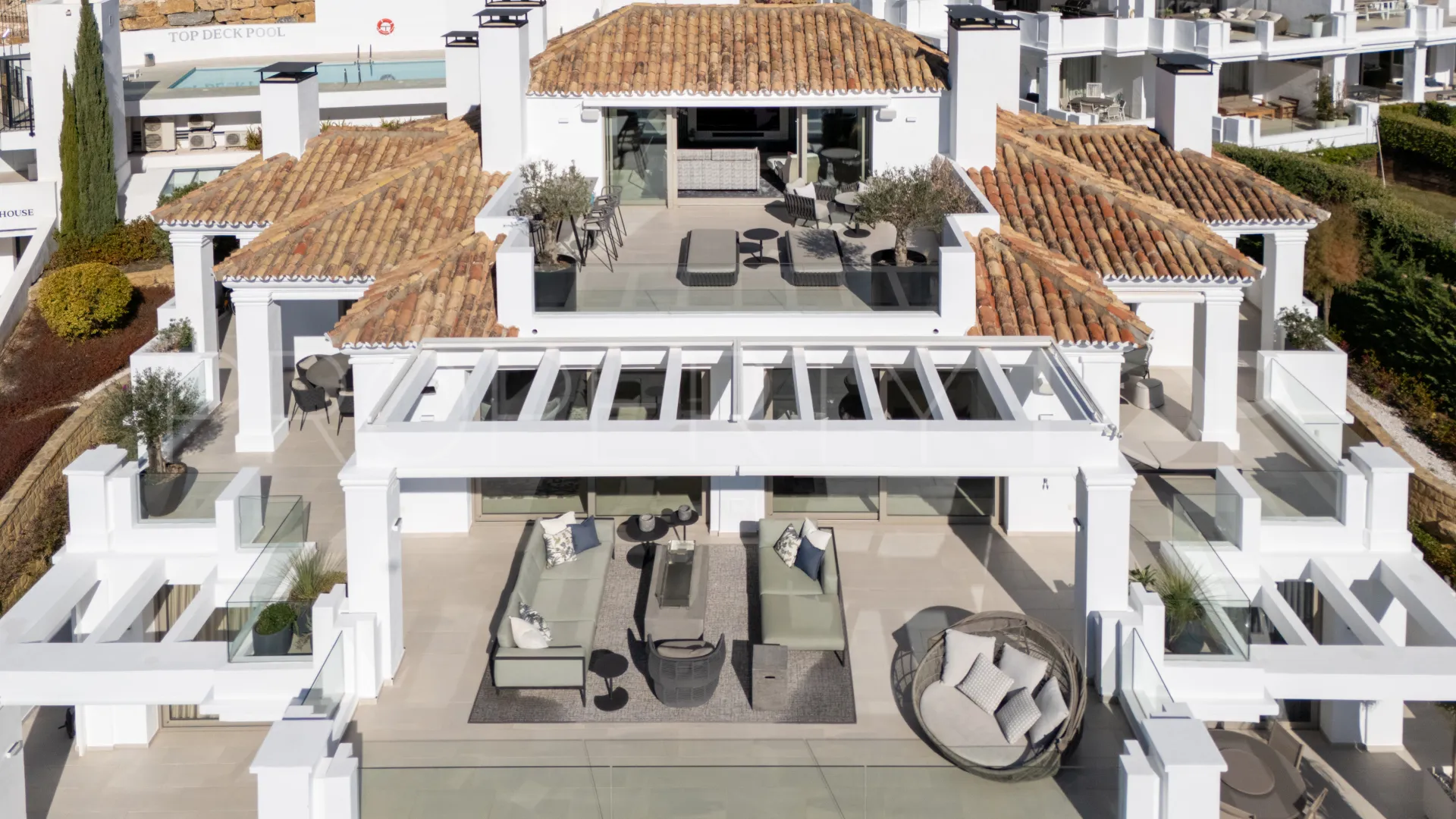 Aloha, atico duplex en venta