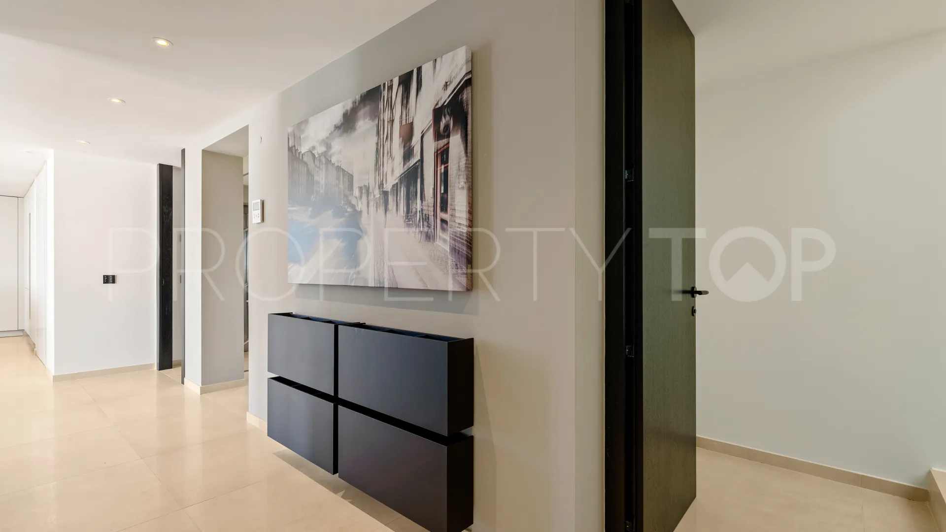 Aloha, atico duplex en venta