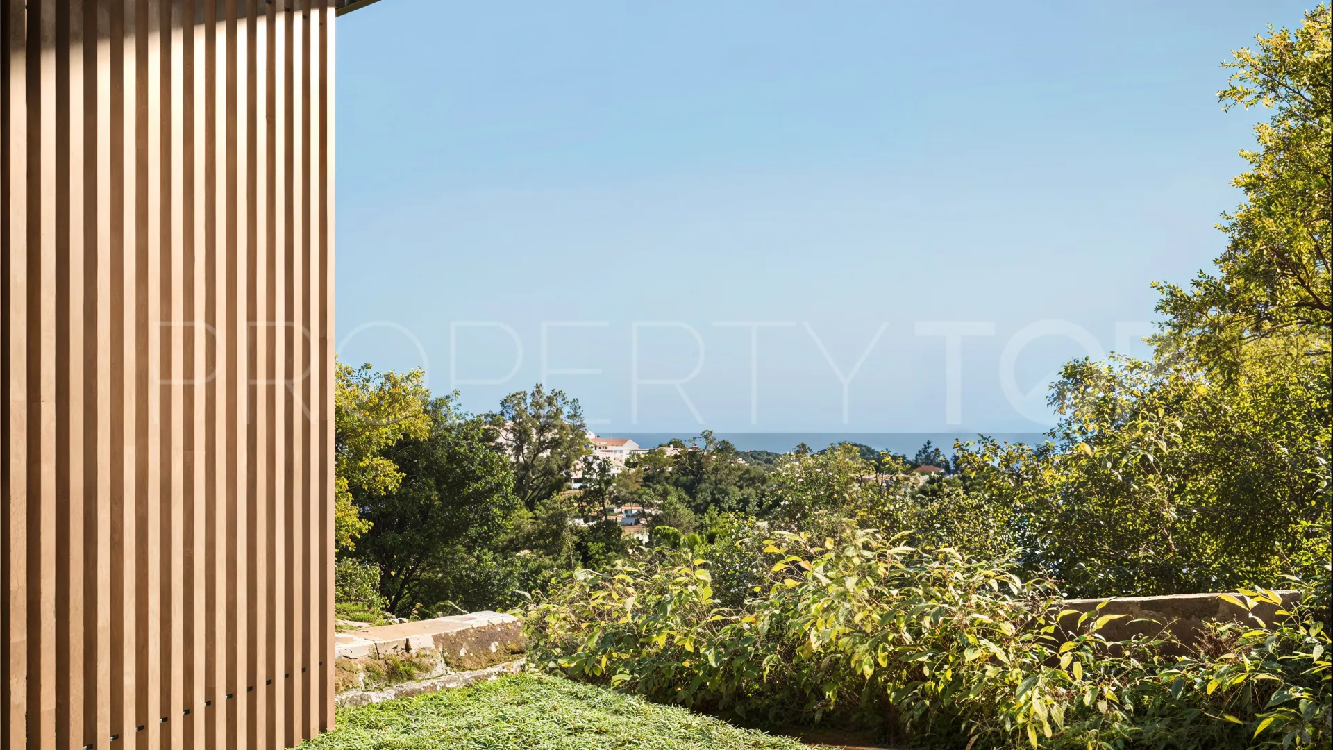 Buy villa with 4 bedrooms in La Cerquilla