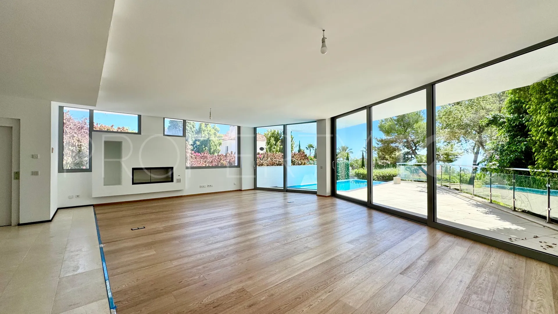 Villa pareada con 4 dormitorios en venta en Meisho Hills