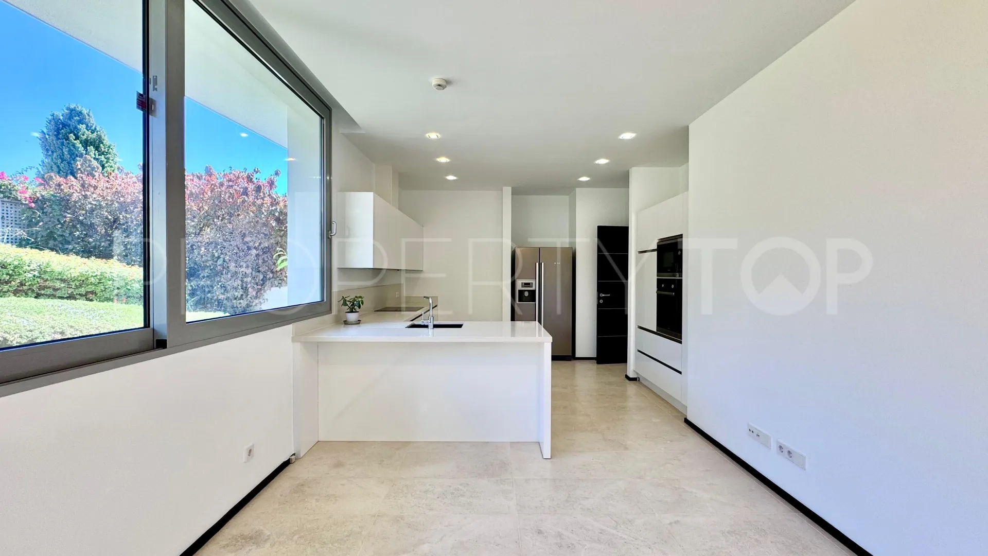 Villa pareada con 4 dormitorios en venta en Meisho Hills
