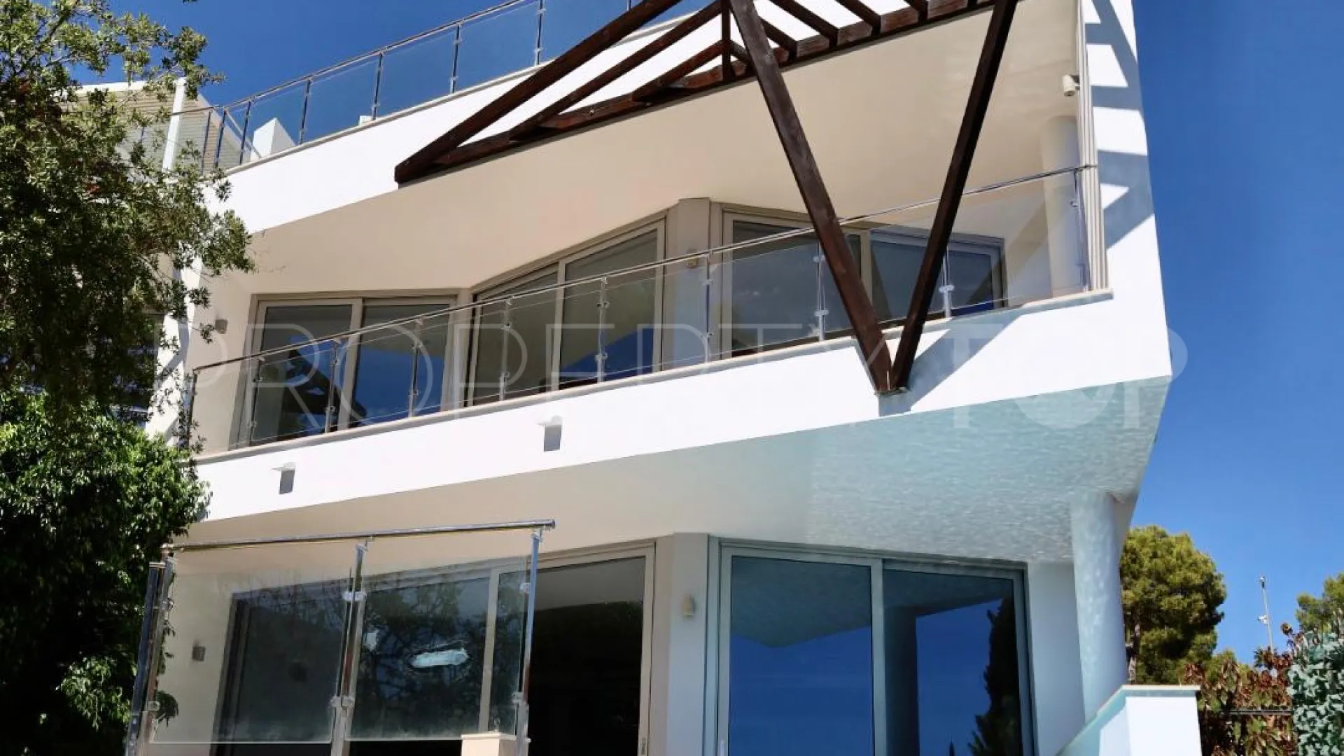 Villa pareada con 4 dormitorios en venta en Meisho Hills