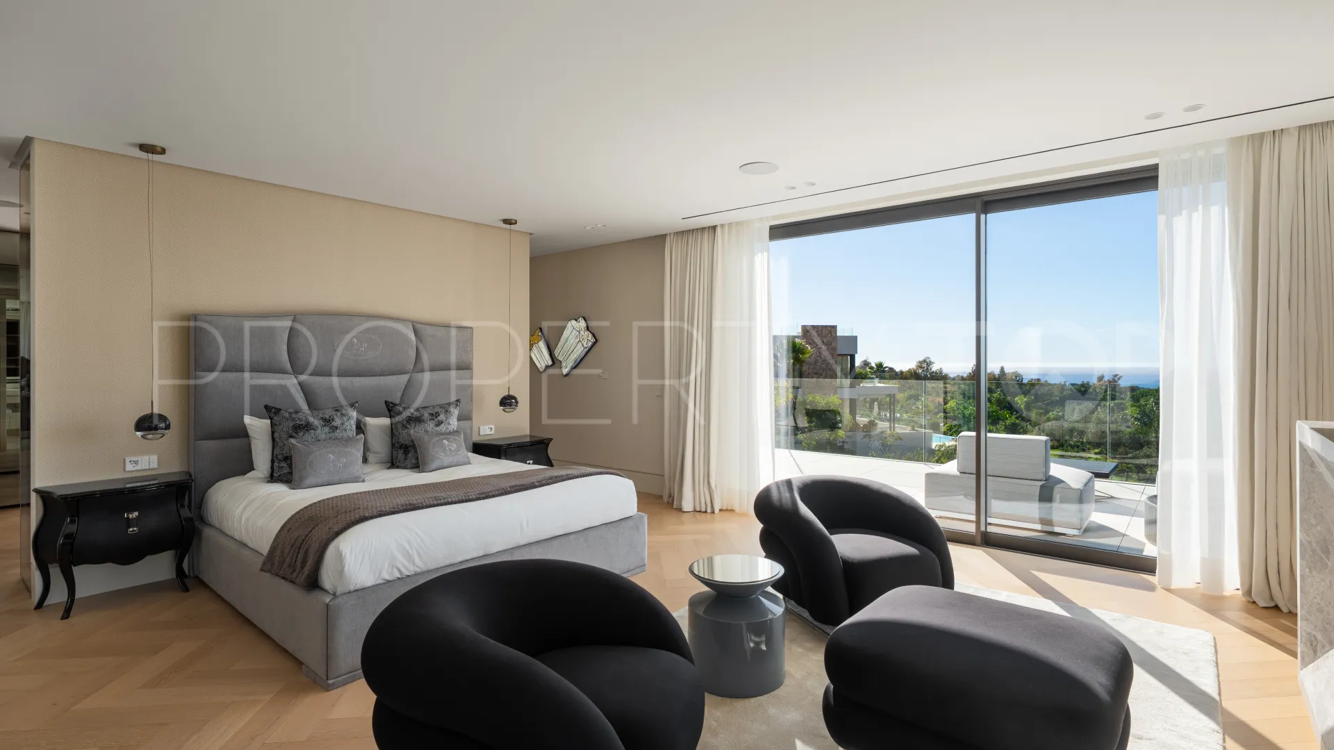 Marbella Hill Club, villa de 5 dormitorios a la venta