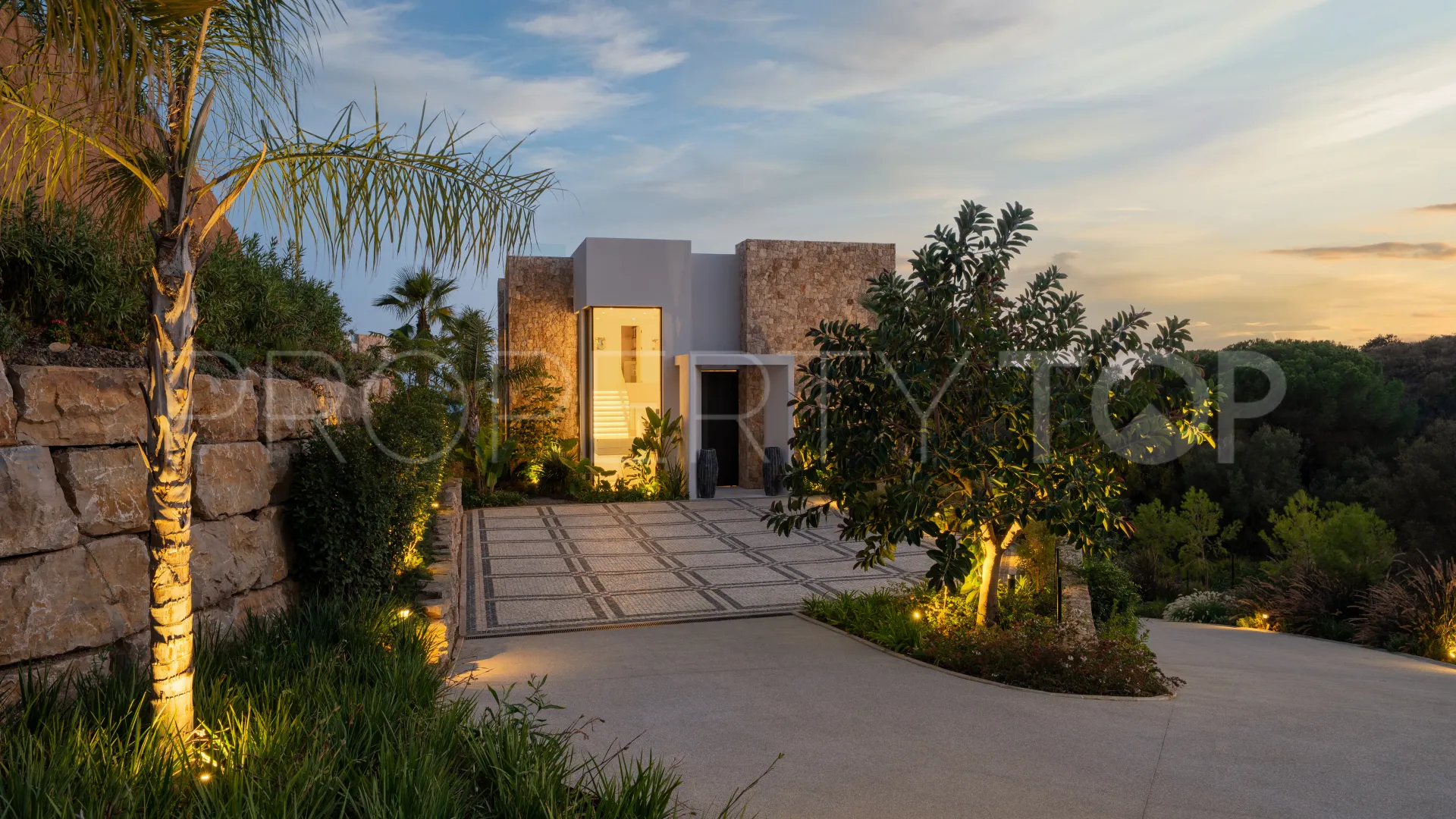 Marbella Hill Club, villa de 5 dormitorios a la venta