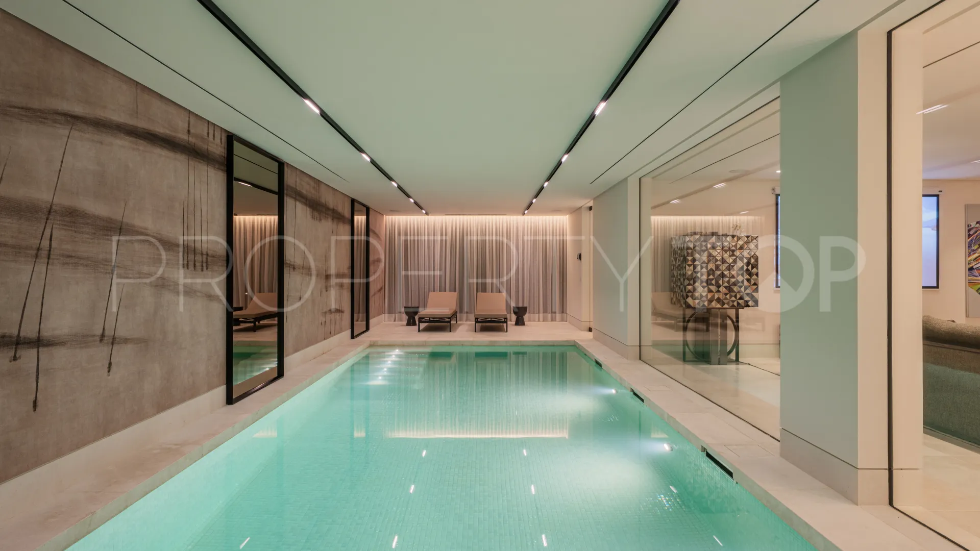 Marbella Hill Club, villa de 5 dormitorios a la venta