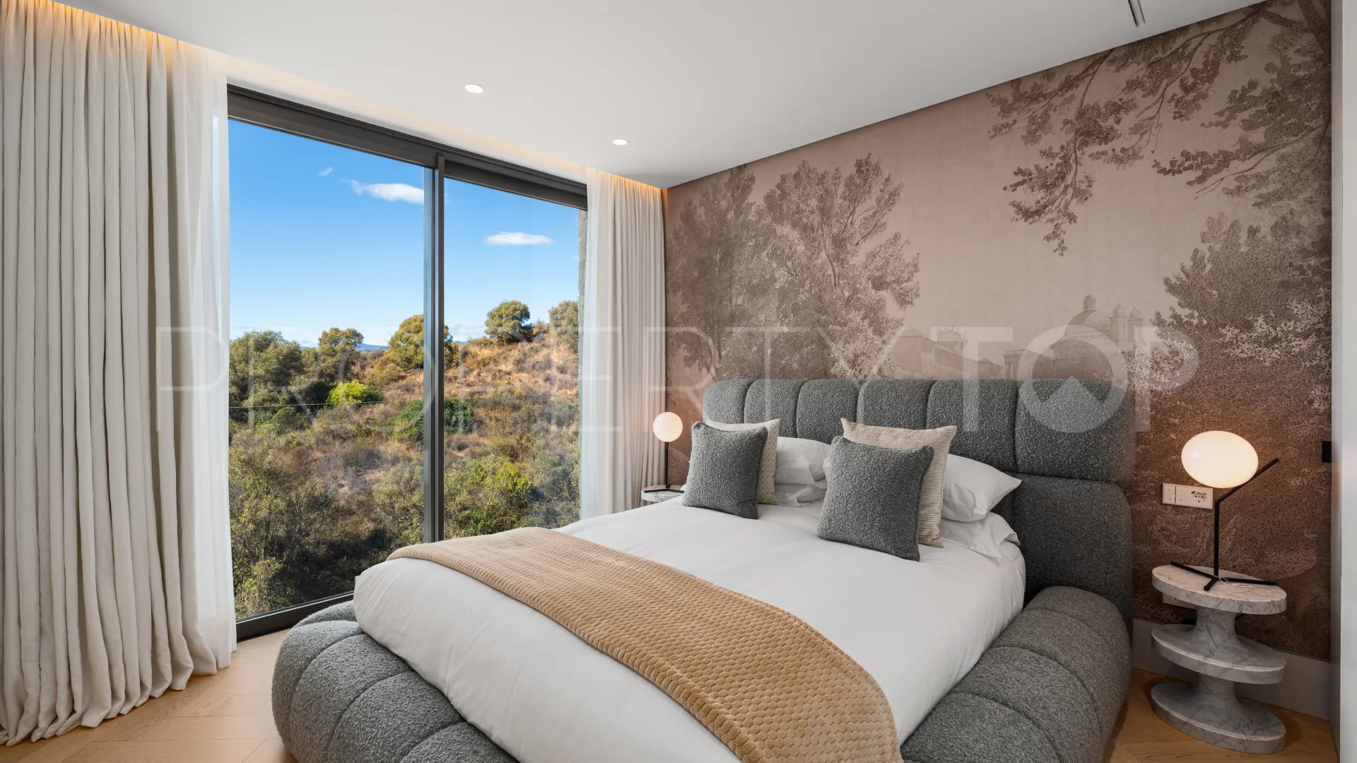 Marbella Hill Club, villa de 5 dormitorios a la venta