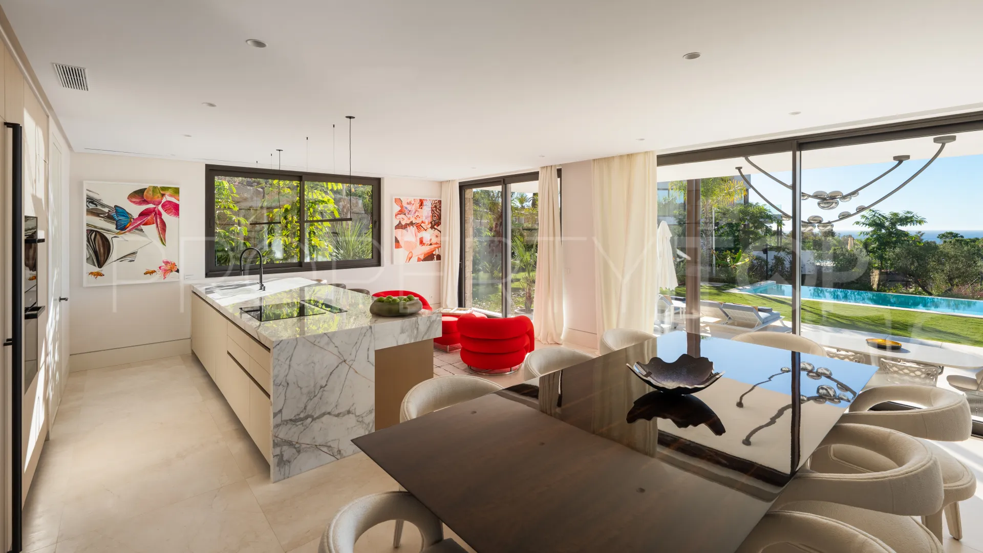 Marbella Hill Club, villa de 5 dormitorios a la venta