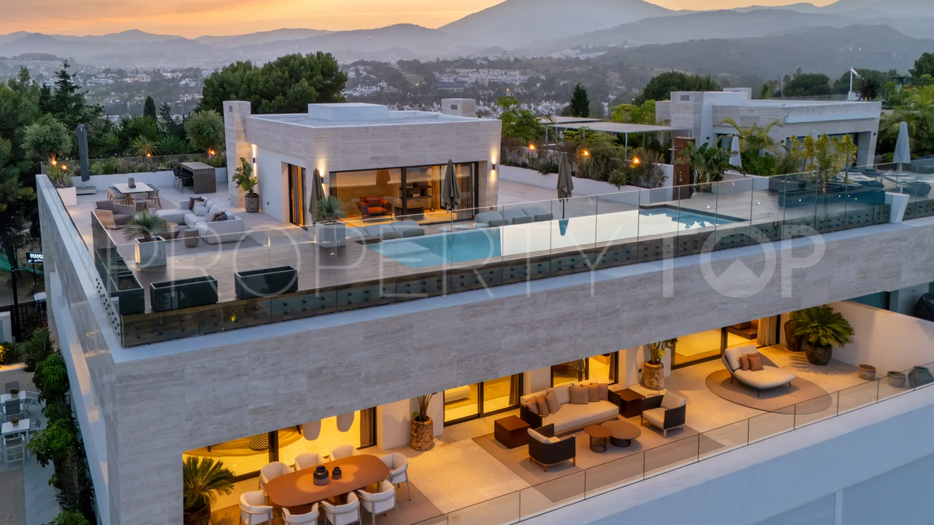 Sierra Blanca, villa con 4 dormitorios en venta