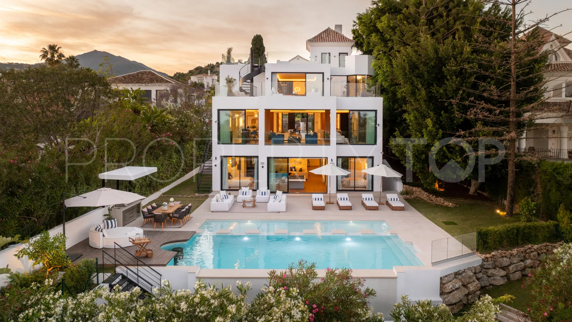 Villa for sale in Los Naranjos