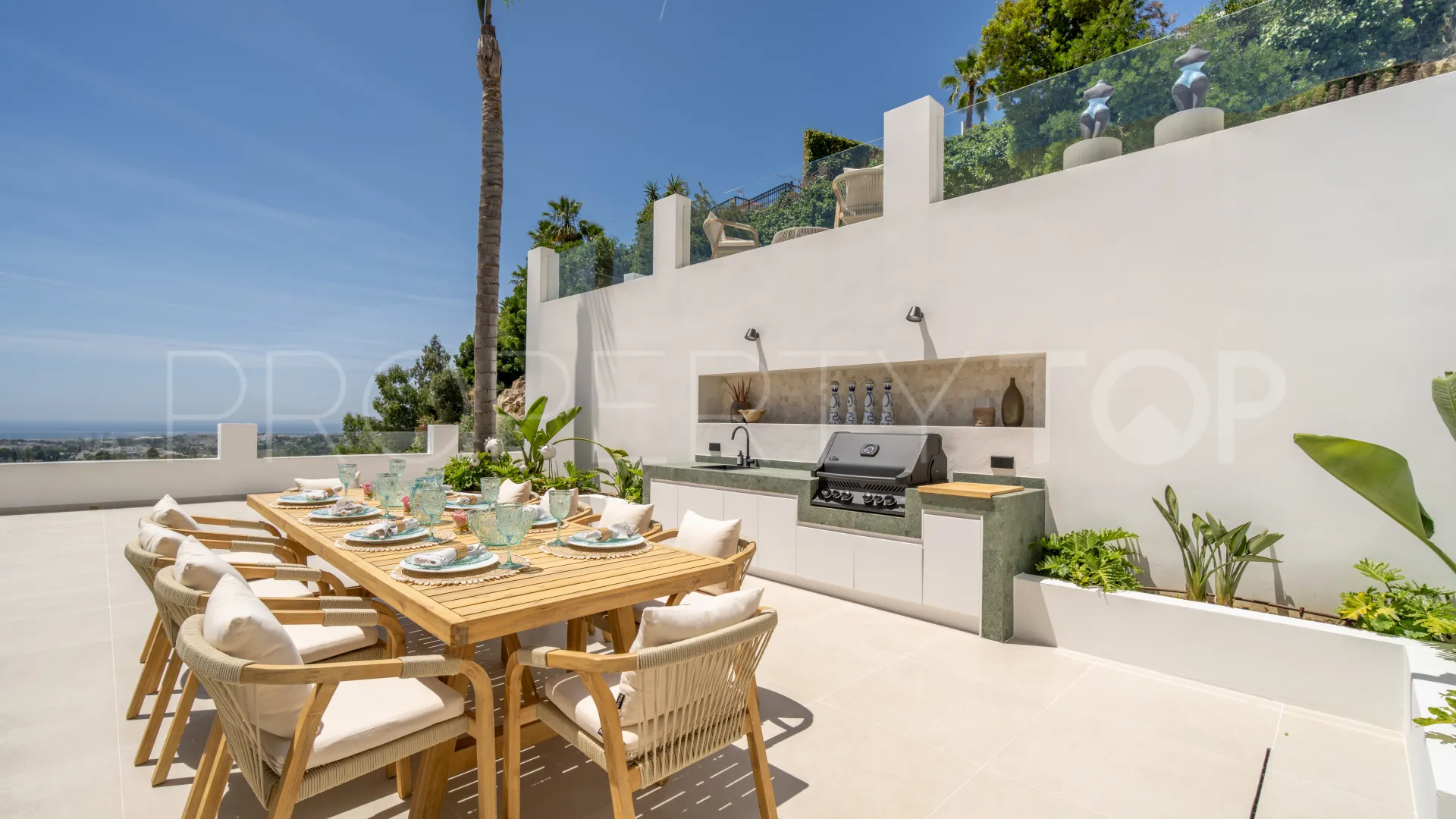 Comprar villa en Las Lomas de Nueva Andalucia