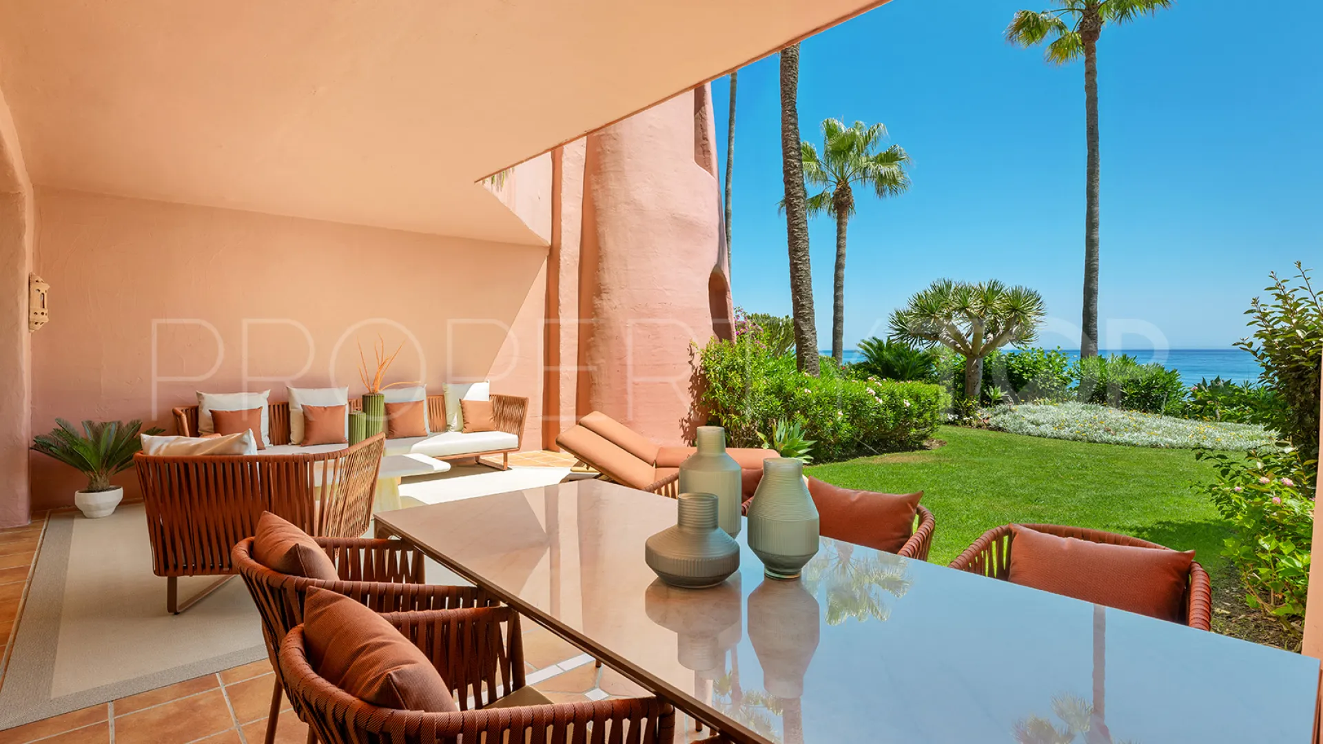 Apartamento en venta en Menara Beach