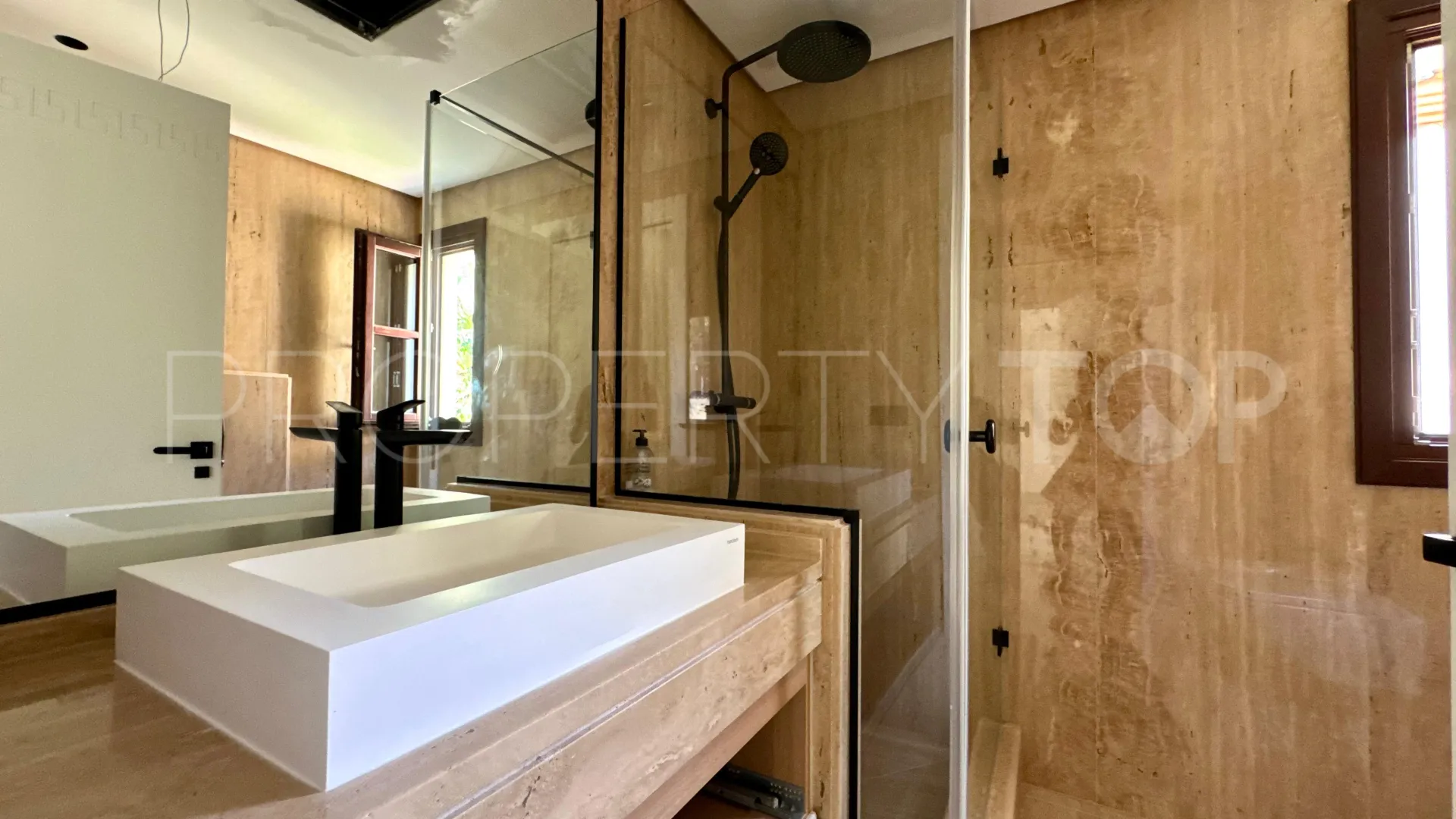 House for sale in La Capellania with 6 bedrooms