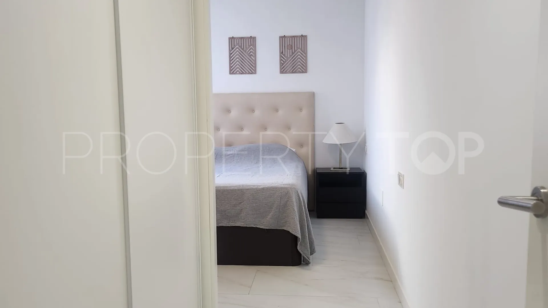 Adosado a la venta de 3 dormitorios en Los Naranjos de Marbella