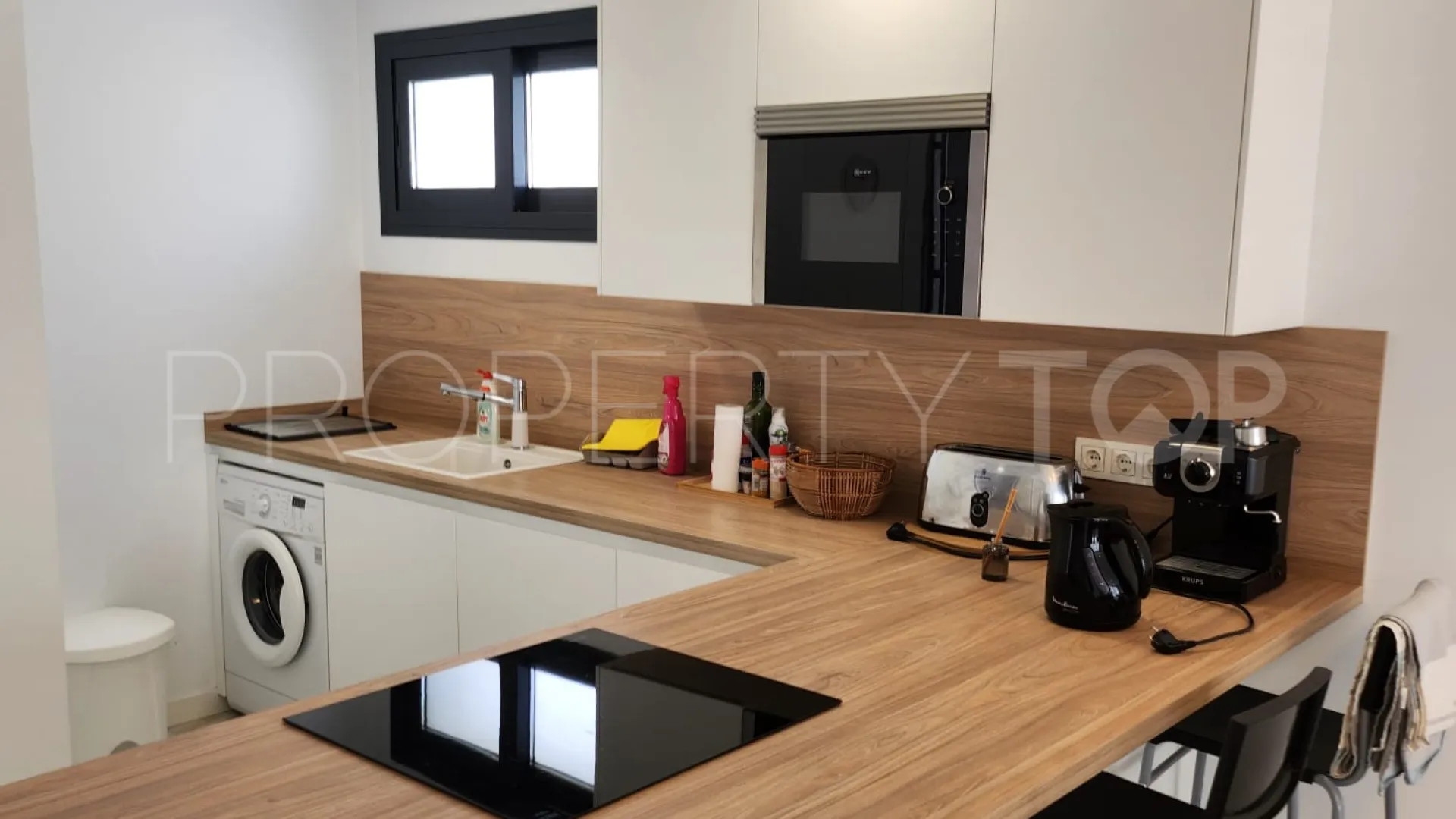 Adosado a la venta de 3 dormitorios en Los Naranjos de Marbella