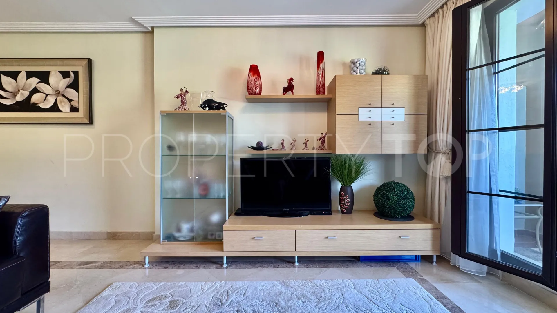 Comprar apartamento con 3 dormitorios en Los Arqueros