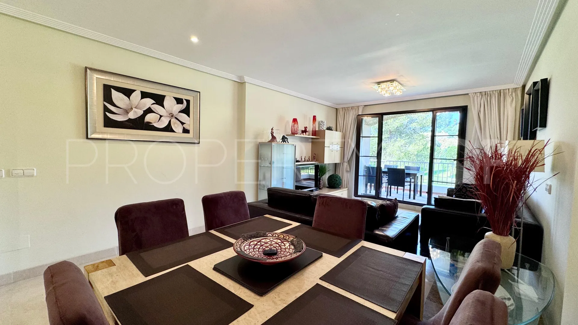 Comprar apartamento con 3 dormitorios en Los Arqueros