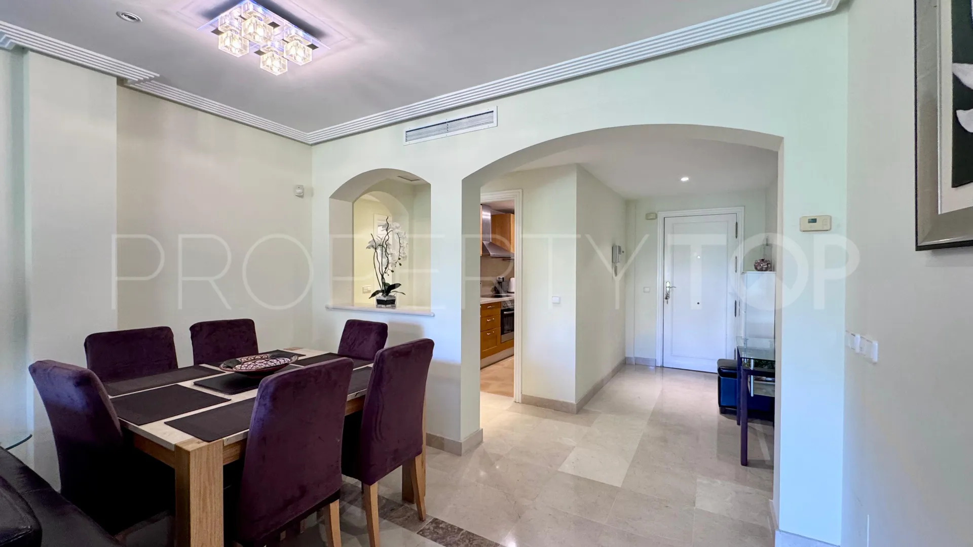 Comprar apartamento con 3 dormitorios en Los Arqueros