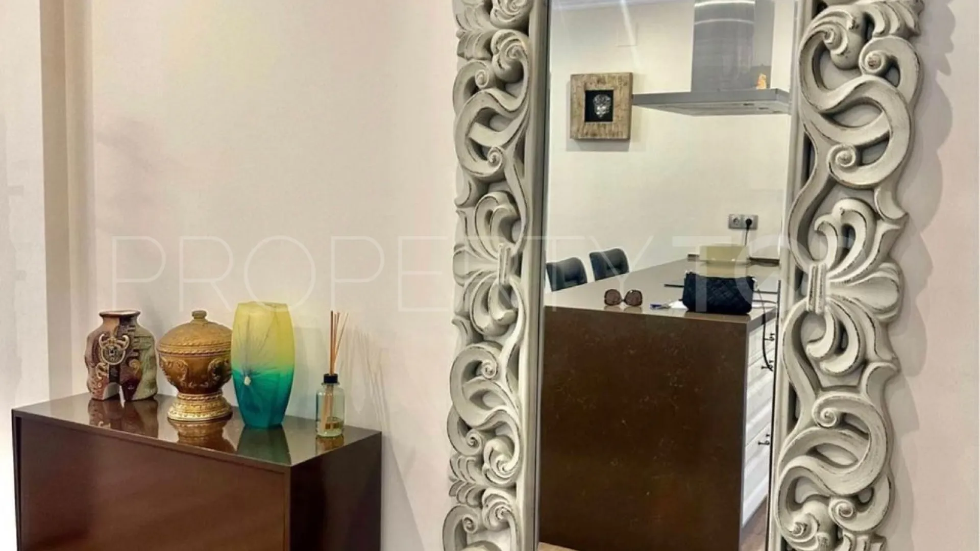 Comprar apartamento de 2 dormitorios en Marbella Centro
