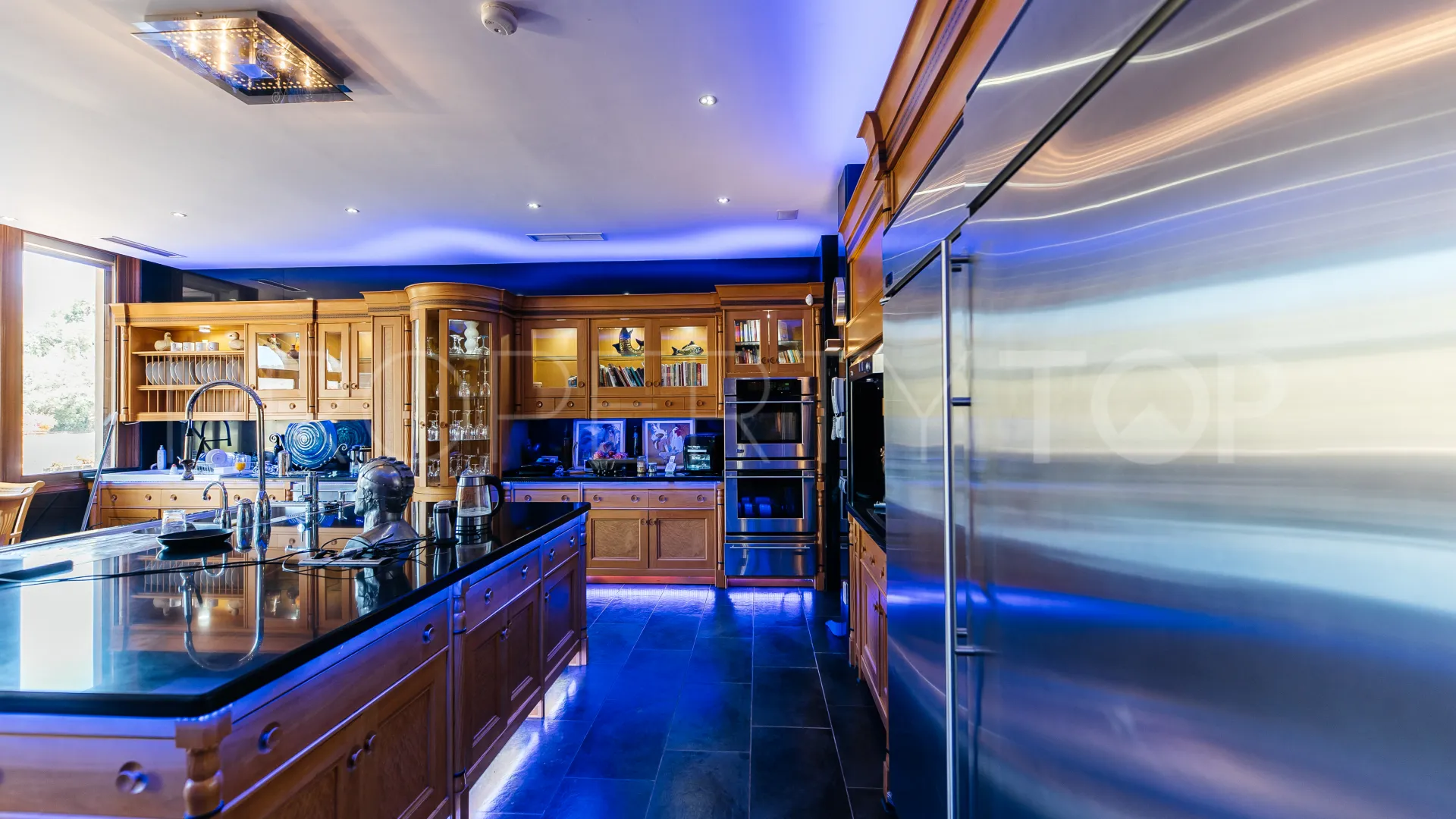 12 bedrooms villa in La Zagaleta for sale