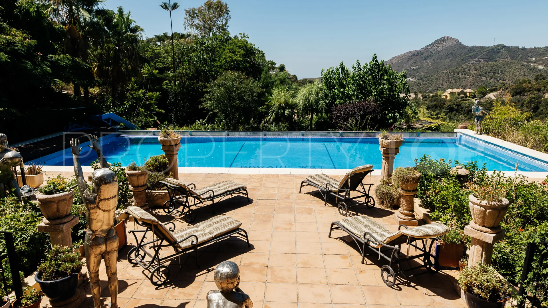 12 bedrooms villa in La Zagaleta for sale