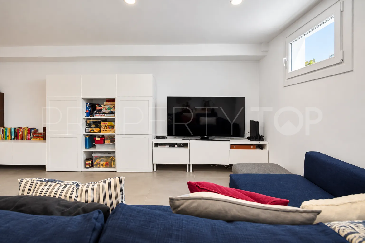 Semi detached house in Doña Julia for sale