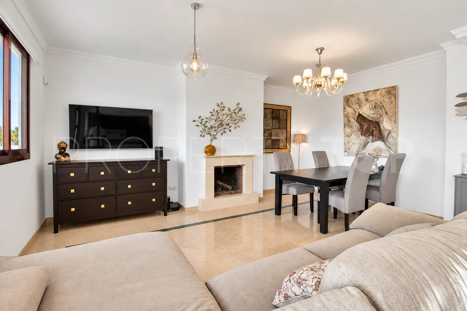 Semi detached house in Doña Julia for sale