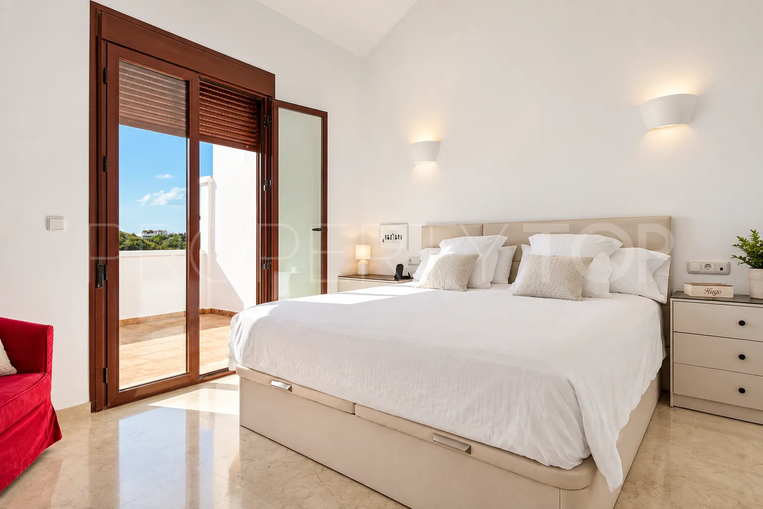 Semi detached house in Doña Julia for sale