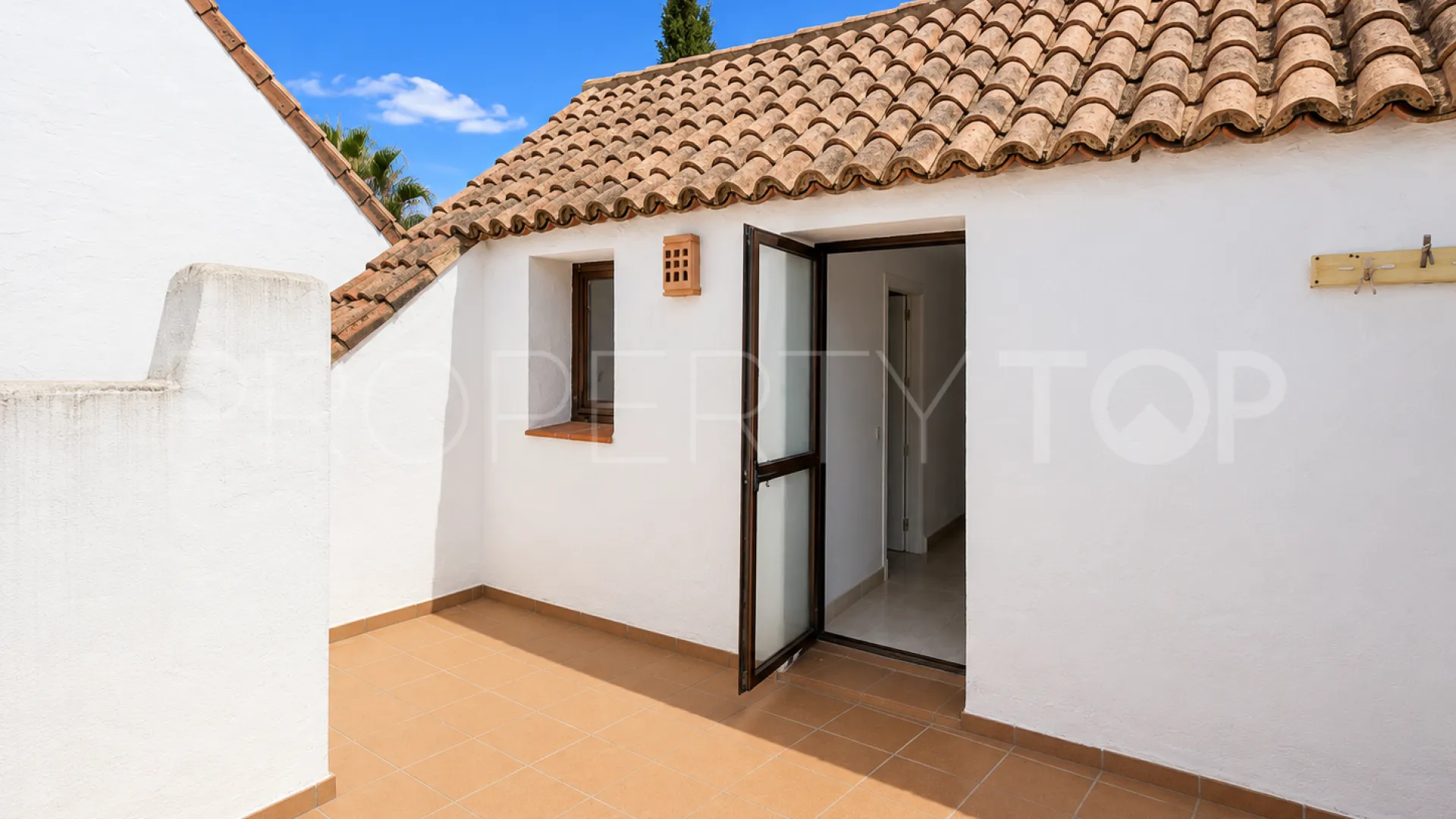 For sale Duquesa Village 2 bedrooms penthouse