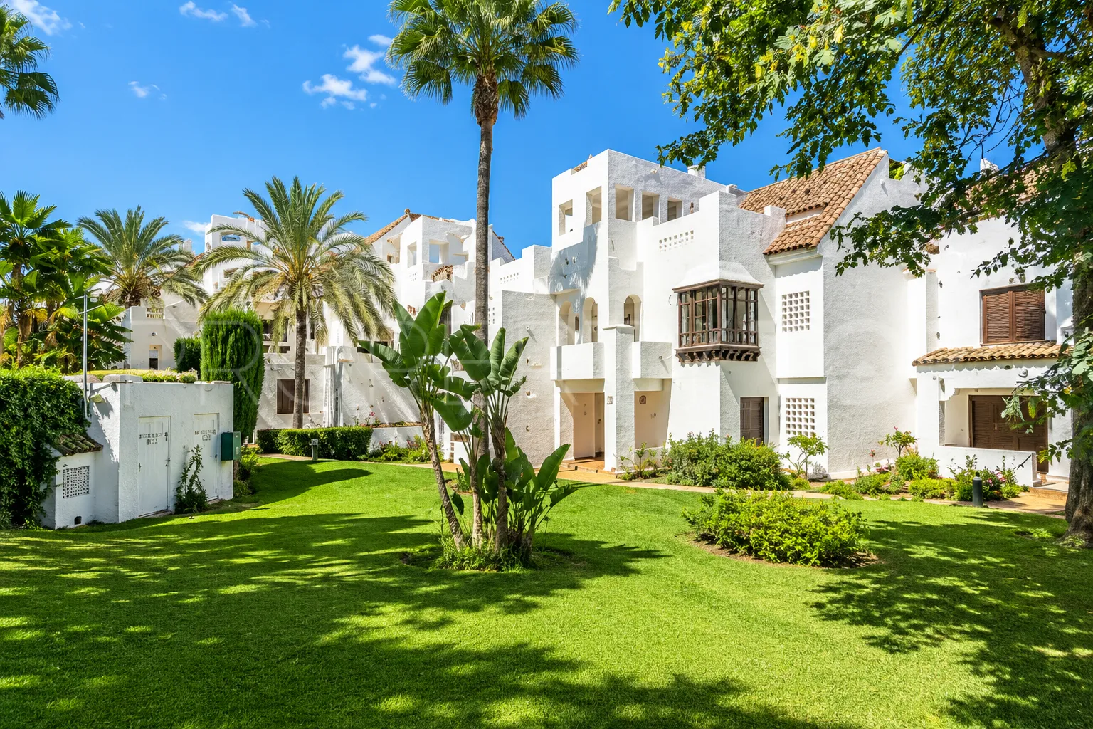 For sale Duquesa Village 2 bedrooms penthouse