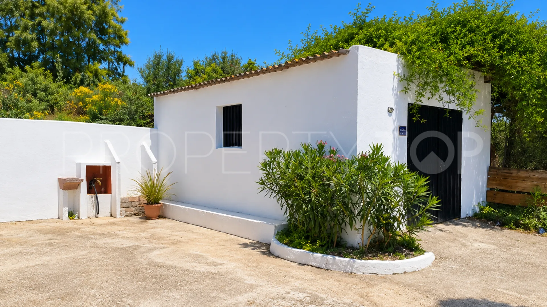 For sale finca in Guadalmansa
