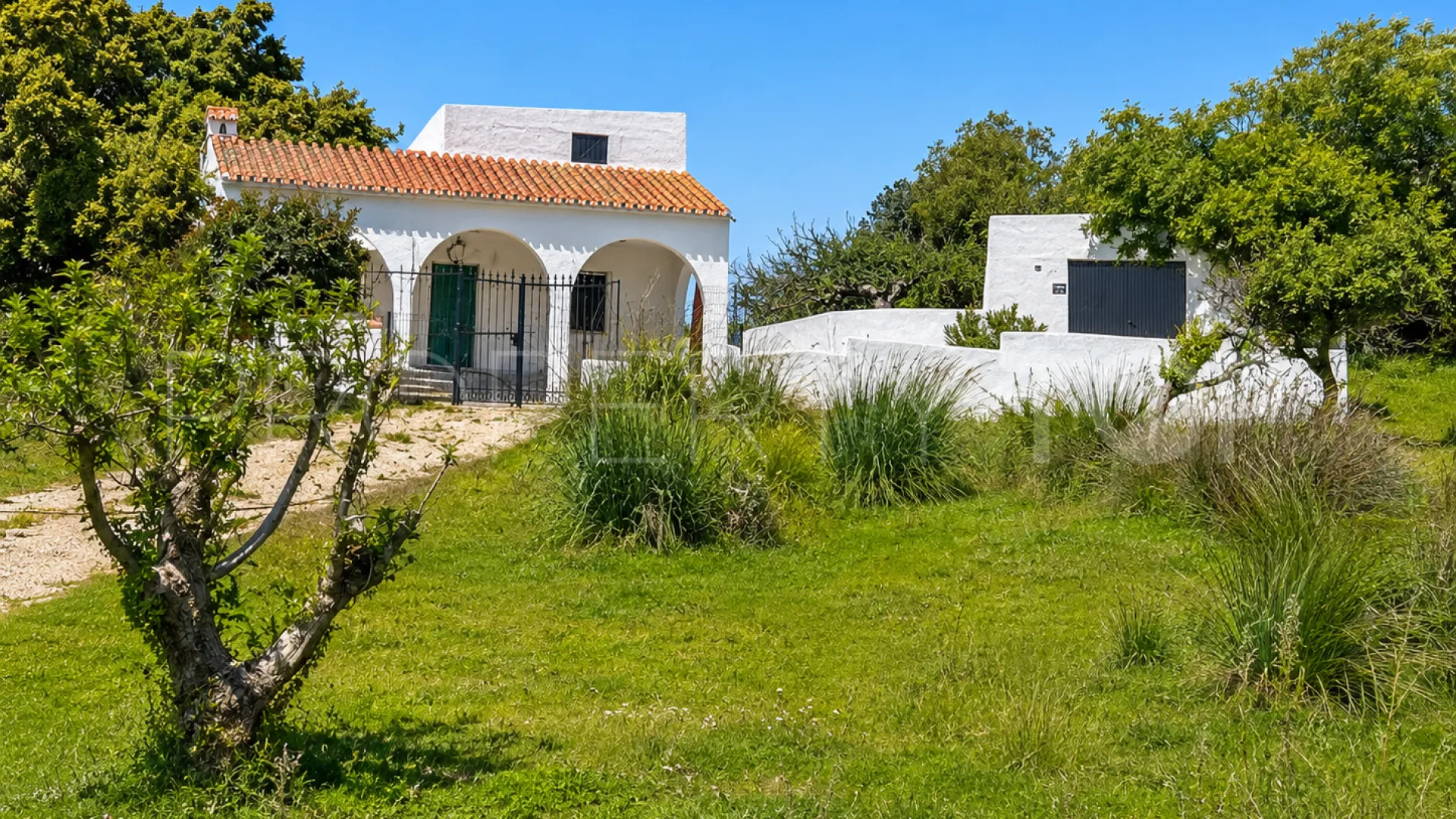 For sale finca in Guadalmansa