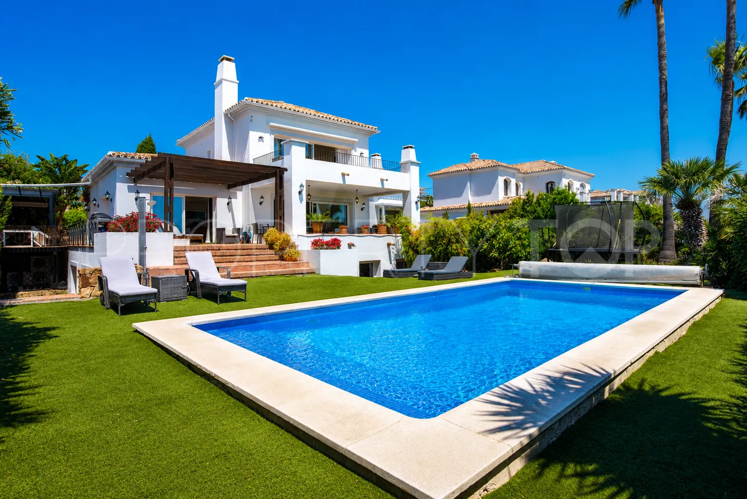 La Paloma villa for sale